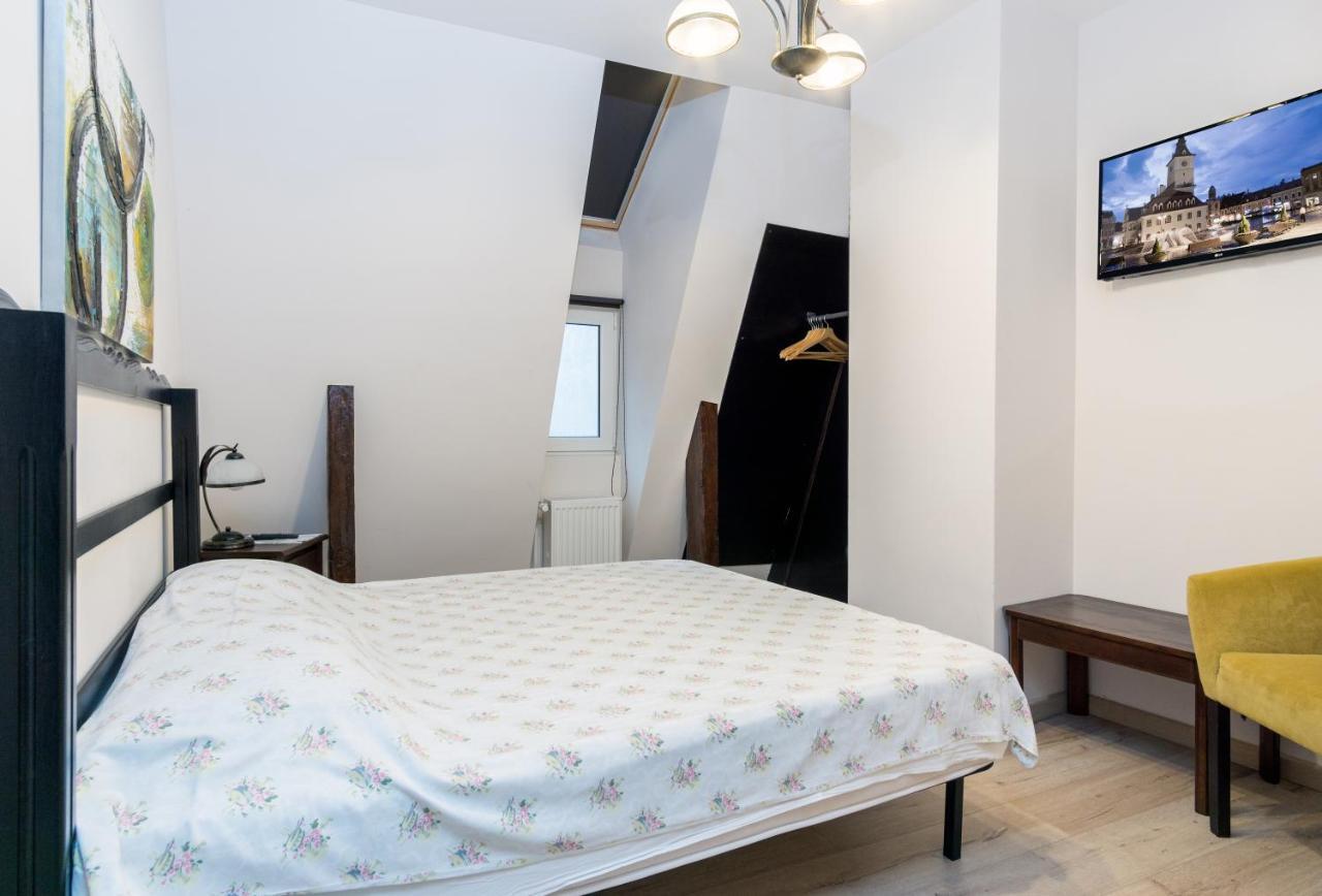 House 54 Ξενοδοχείο Μπρασόβ Εξωτερικό φωτογραφία